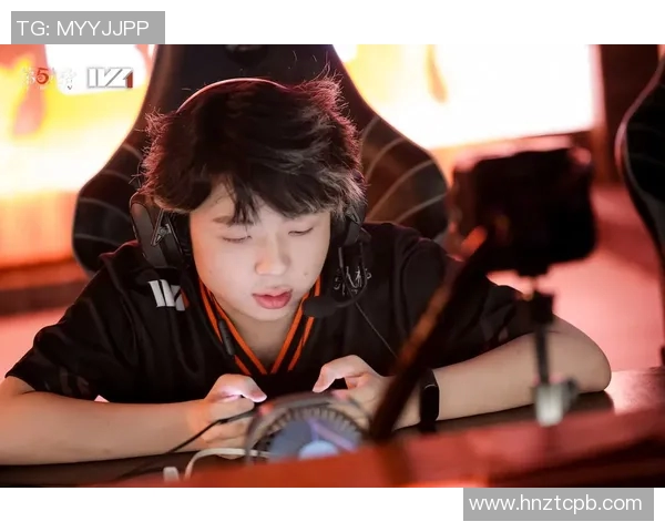 FPX战队在电竞实时数据世界大师赛中以54分稳居积分榜首位